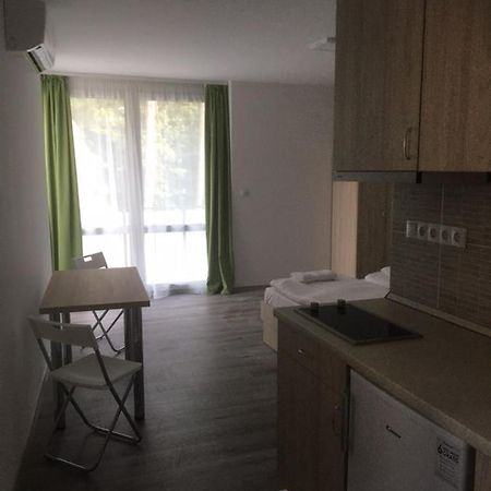 Apartmanhotel Baraton*** บาลาตอนฟือเรด ภายนอก รูปภาพ